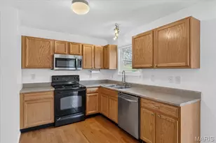 4373 Bristol View Ct, Saint Louis, MO 63129 - Photo 14