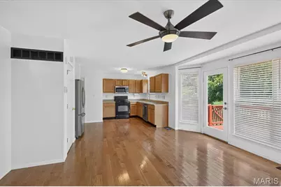 4373 Bristol View Court, Saint Louis, MO 63129 - Photo 12