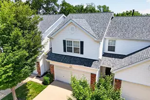 4373 Bristol View Ct, Saint Louis, MO 63129 - Photo 2