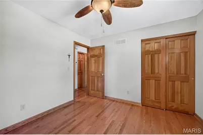 235 Surrey Court, O'Fallon, MO 63366 - Photo 16