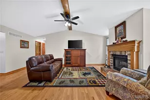 235 Surrey Ct, O'Fallon, MO 63366 - Photo 12