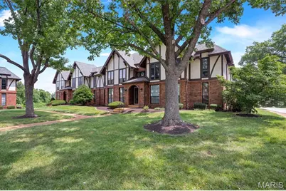 917 Claytonbrook Drive #1, Ballwin, MO 63011 - Photo 2