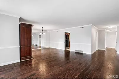 917 Claytonbrook Drive #1, Ballwin, MO 63011 - Photo 8
