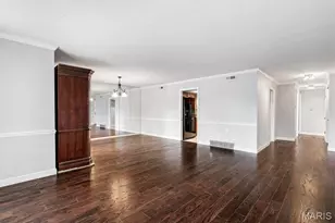 917 Claytonbrook Dr, Ballwin, MO 63011 - Photo 8