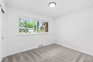 525 Beaucaire Dr, Saint Louis, MO 63122 - Photo 22