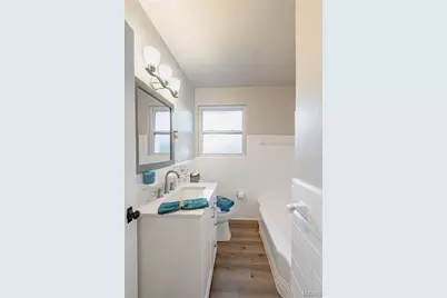 3709 Eminence Boulevard, Saint John, MO 63114 - Photo 12