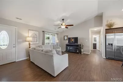 1004 Wolf Creek Drive, Farmington, MO 63640 - Photo 12