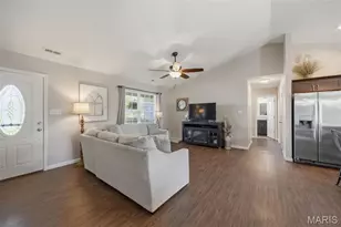 1004 Wolf Creek Dr, Farmington, MO 63640 - Photo 12
