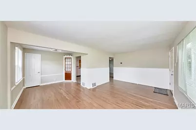 10147 Jepson Drive, Saint Louis, MO 63137 - Photo 4