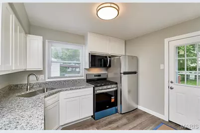 105 Anabel Avenue, Ferguson, MO 63135 - Photo 12