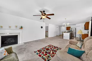 549 Rifle Ridge Dr, Wentzville, MO 63385 - Photo 8
