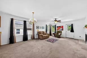 549 Rifle Ridge Dr, Wentzville, MO 63385 - Photo 6