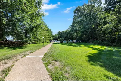 5266 Cedarstone Court #D, Saint Louis, MO 63129 - Photo 22
