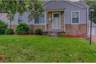 295 Derhake, Florissant, MO 63031 - Photo 1