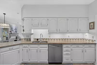 935 Barnard College Lane, Saint Louis, MO 63130 - Photo 14