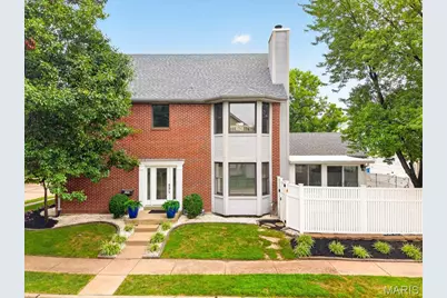 935 Barnard College Lane, Saint Louis, MO 63130 - Photo 1