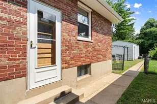 3927 French Ct, Saint Louis, MO 63116 - Photo 22