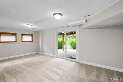 2105 Butterfield Court, Maryland Heights, MO 63043 - Photo 14