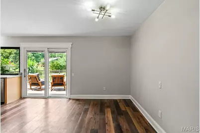 2105 Butterfield Court, Maryland Heights, MO 63043 - Photo 6
