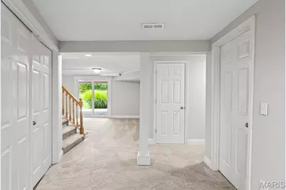 2105 Butterfield Court, Maryland Heights, MO 63043 - Photo 16