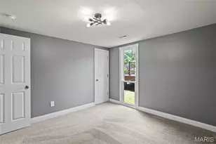 2105 Butterfield Ct, Maryland Heights, MO 63043 - Photo 18