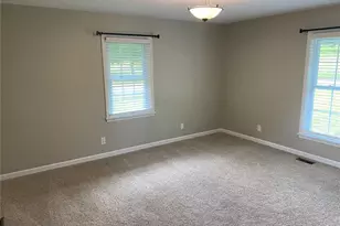 1310 Country Club Dr, Hannibal, MO 63401 - Photo 6