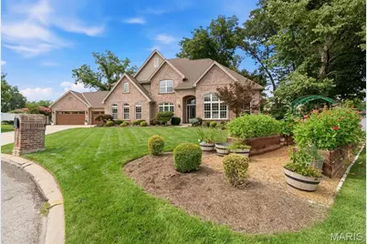 1543 Windridge Court, Des Peres, MO 63131 - Photo 2