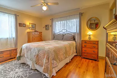 501 Larsen Lane, Saint Louis, MO 63126 - Photo 14