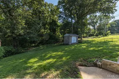 305 Amend Drive, Saint Louis, MO 63129 - Photo 16