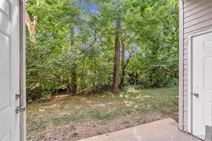 1236 Gardens Circle Dr, Saint Louis, MO 63125 - Photo 22