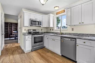 4350 Southview Way Dr, Saint Louis, MO 63129 - Photo 16