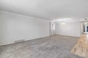 12598 Chardin Pl, Saint Louis, MO 63128 - Photo 2