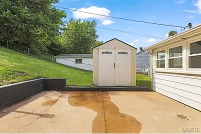 4144 Davis Street, Saint Louis, MO 63123 - Photo 22