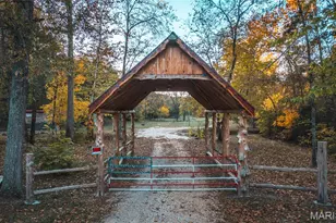 000 Birds Nest Rd, Cuba, MO 65453 - Photo 2