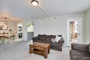 7 Fairways Cir, Saint Charles, MO 63303 - Photo 6