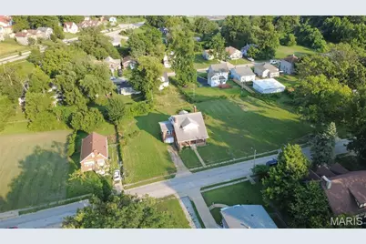 3734 Salome Avenue, Saint Louis, MO 63121 - Photo 2
