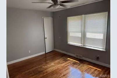 5479 Hamilton Avenue, Jennings, MO 63136 - Photo 6