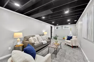 12050 Maidstone Ct, Saint Louis, MO 63033 - Photo 22