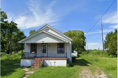 605 Fremont Avenue, Saint Louis, MO 63147 - Photo 1