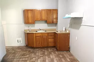 605 Fremont Ave, Saint Louis, MO 63147 - Photo 2