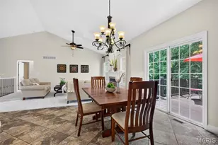 130 Miranda Ct, Wentzville, MO 63385 - Photo 6