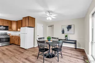5537 Valleyside Ln, Saint Louis, MO 63128 - Photo 16