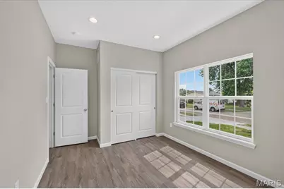 7925 Campion Lane, Hazelwood, MO 63042 - Photo 18