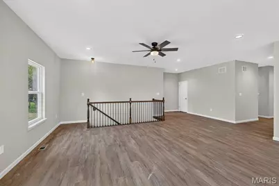 7925 Campion Lane, Hazelwood, MO 63042 - Photo 6