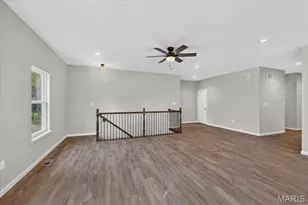 7925 Campion Ln, Hazelwood, MO 63042 - Photo 6