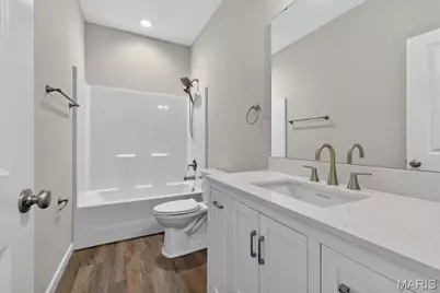 7925 Campion Lane, Hazelwood, MO 63042 - Photo 20