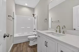 7925 Campion Ln, Hazelwood, MO 63042 - Photo 20