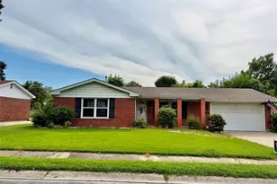 2701 Headland Dr, Saint Charles, MO 63301 - Photo 1