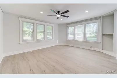 7200 Jenwood Avenue, Saint Louis, MO 63136 - Photo 2