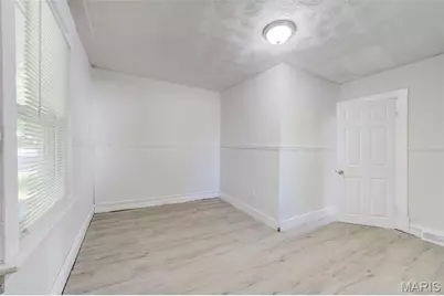 7200 Jenwood Avenue, Saint Louis, MO 63136 - Photo 6